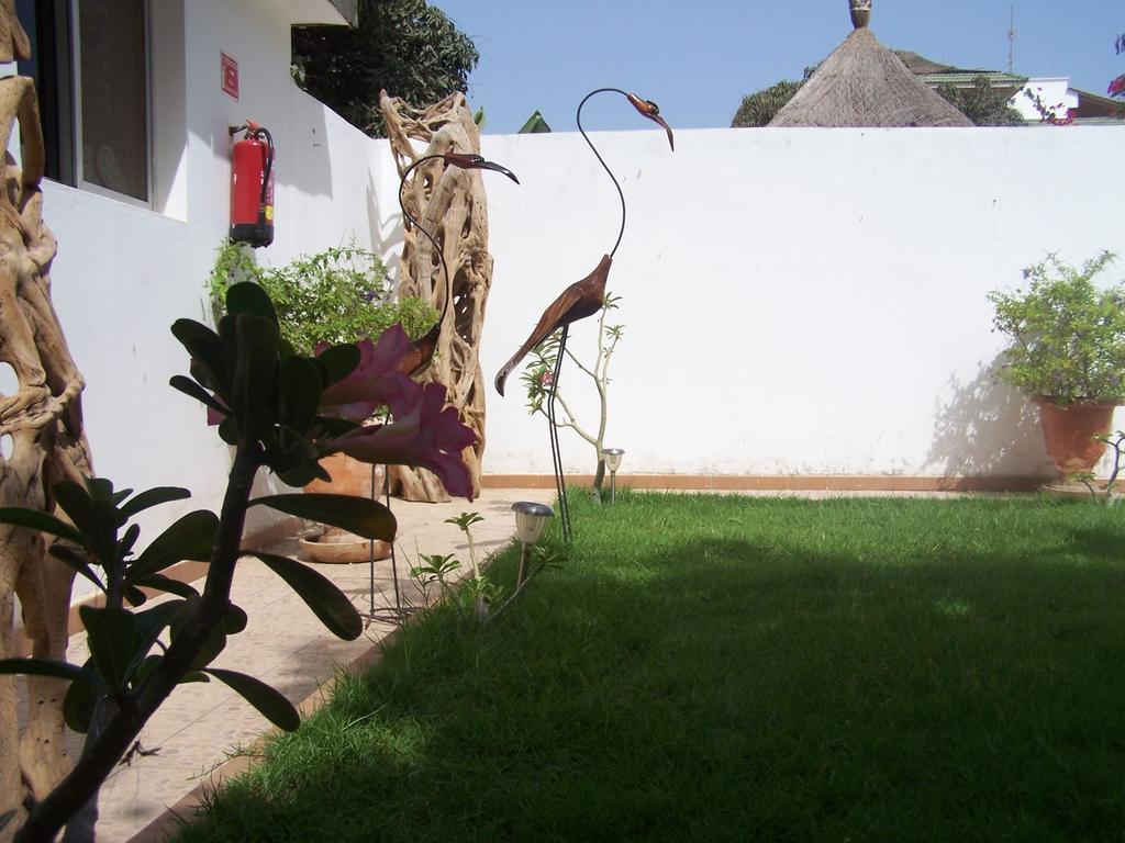 Villa Mermoz Дакар Екстериор снимка