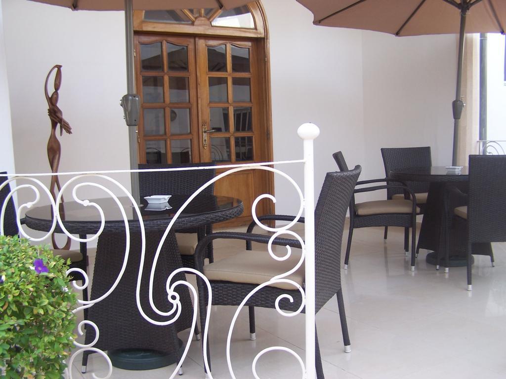 Villa Mermoz Дакар Екстериор снимка
